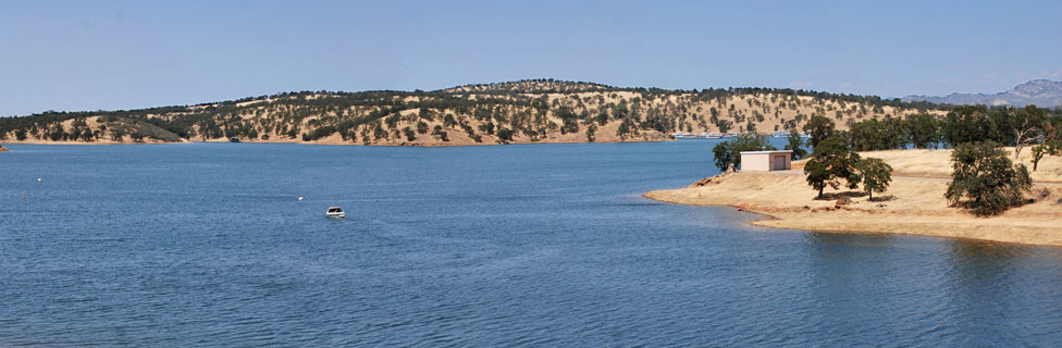 Don Pedro Lake, Tuolumne County, California